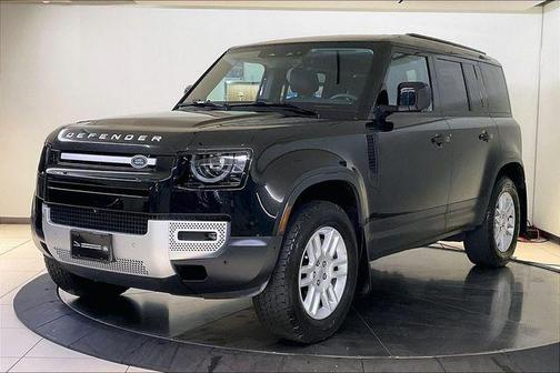 Santorini Black Metallic 2025 Land Rover Defender 110 P300