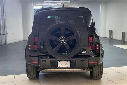 2023 Land Rover Defender 110 X-Dynamic SE