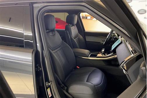 2024 Land Rover Range Rover Sport SE