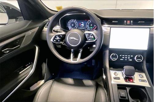 2025 Jaguar F-PACE R-Dynamic S P250 AWD Automatic