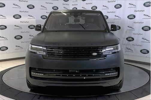 2023 Land Rover Range Rover P530 SE