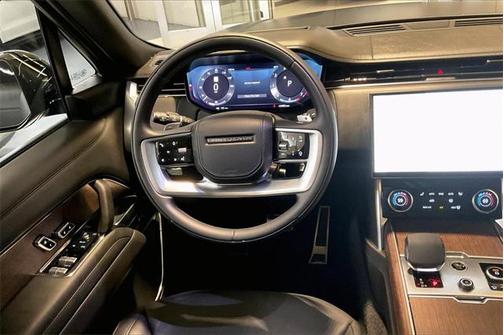 2023 Land Rover Range Rover P530 SE
