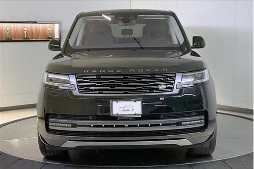2023 Land Rover Range Rover P530 SE