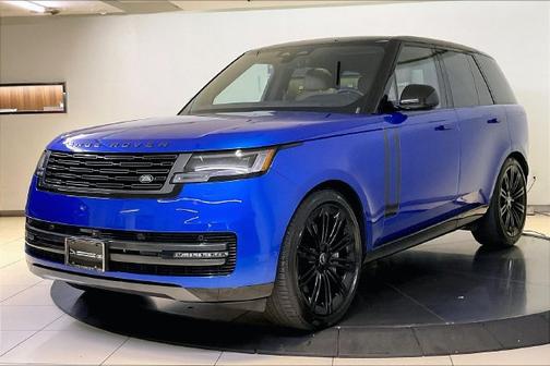 Velocity Blue SV Bespoke Ultra Gloss 2025 Land Rover Range Rover SE