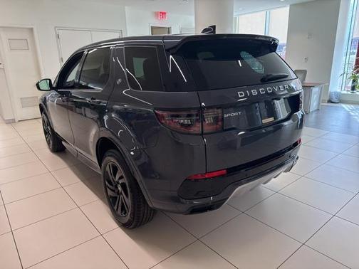 2025 Land Rover Discovery Sport S