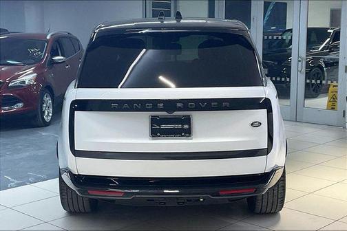 2023 Land Rover Range Rover P400 SE