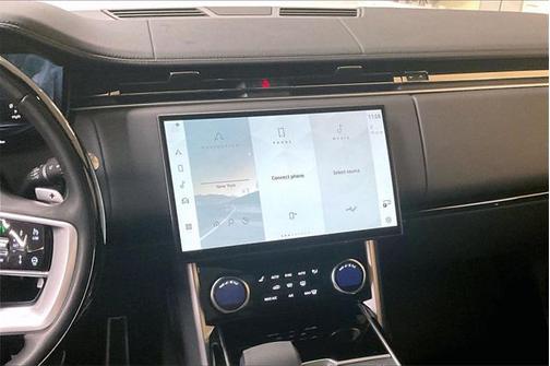 2023 Land Rover Range Rover P400 SE