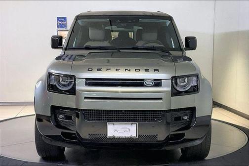 Pangea Green Metallic 2025 Land Rover Defender 130 P400 X-Dynamic SE