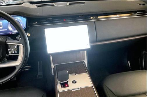 2024 Land Rover Range Rover P400 SE