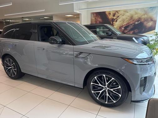 2025 Land Rover Range Rover Sport P635 SV Edition Two