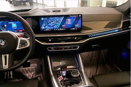 2025 BMW X6 M Base