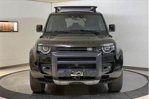 2022 Land Rover Defender 110 X-Dynamic SE