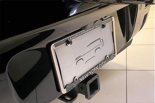 2022 Land Rover Defender 110 X-Dynamic SE