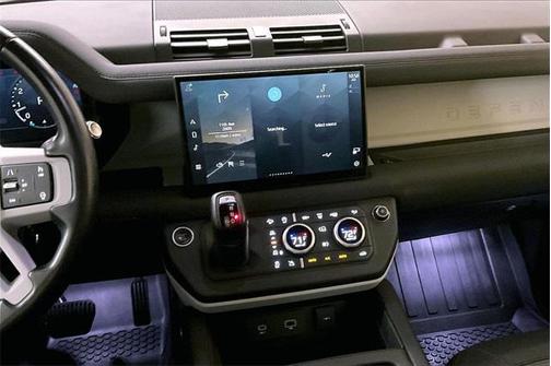 2022 Land Rover Defender 110 X-Dynamic SE