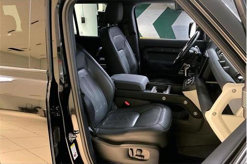 2022 Land Rover Defender 110 X-Dynamic SE