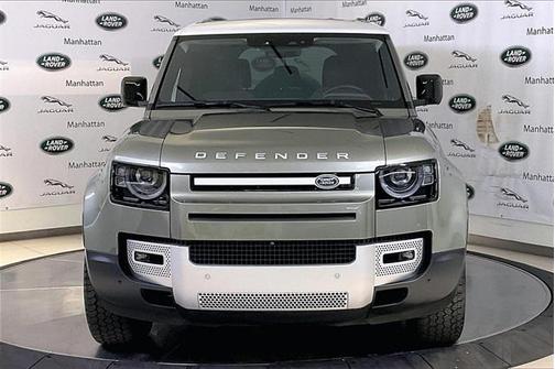 2020 Land Rover Defender 110 SE