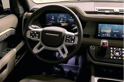 2020 Land Rover Defender 110 SE