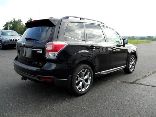 2017 Subaru Forester 2.5i Touring