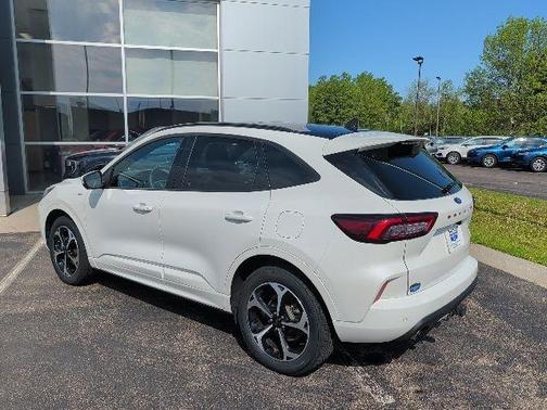 Star White 2023 Ford Escape ST-Line Select