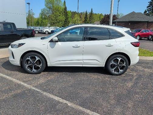 Star White 2023 Ford Escape ST-Line Select