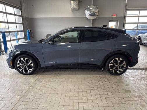 2021 Ford Mustang Mach-E Premium