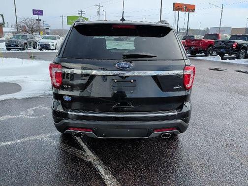 Shadow Black 2018 Ford Explorer XLT