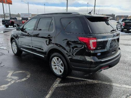 Shadow Black 2018 Ford Explorer XLT