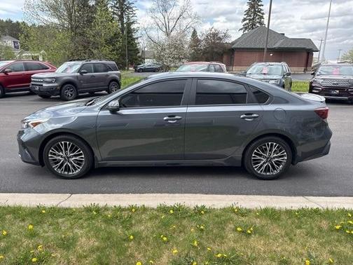 2023 Kia Forte GT-Line