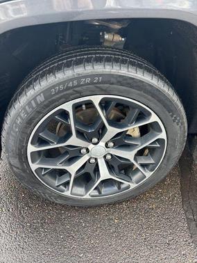 2022 Jeep Grand Cherokee Summit