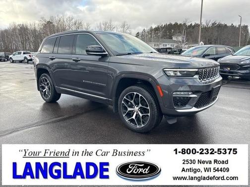 2022 Jeep Grand Cherokee Summit