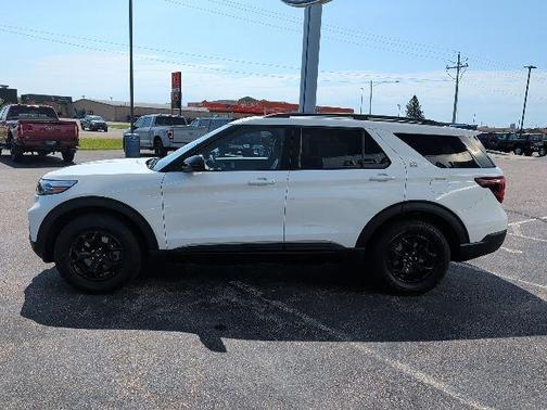 Star White 2023 Ford Explorer Timberline