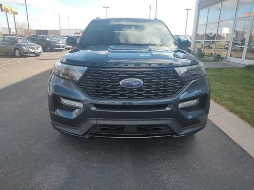 2023 Ford Explorer ST-Line