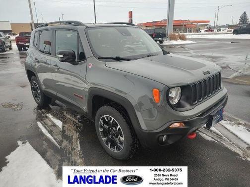 2023 Jeep Renegade Trailhawk
