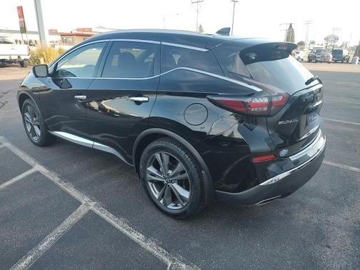 2023 Nissan Murano Platinum