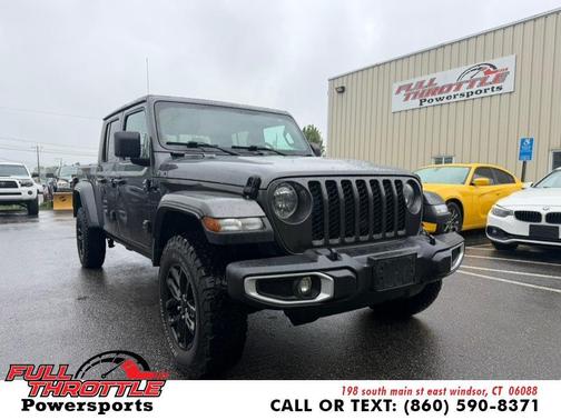 Granite Crystal Metallic Clearcoat 2023 Jeep Gladiator Sport S