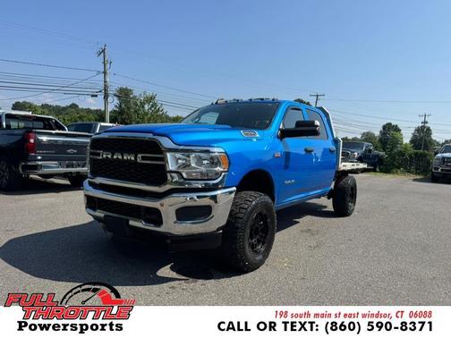 2020 RAM 2500 Tradesman Crew Cab 4X4 6'4' Box