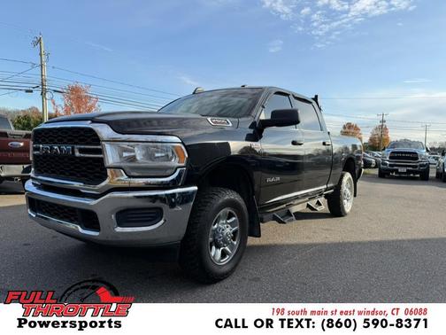 2022 RAM 2500 Tradesman Crew Cab 4x4 6'4' Box