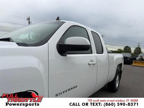 Summit White 2013 Chevrolet Silverado 1500 LTZ