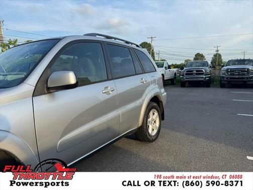 2005 Toyota RAV4 Base