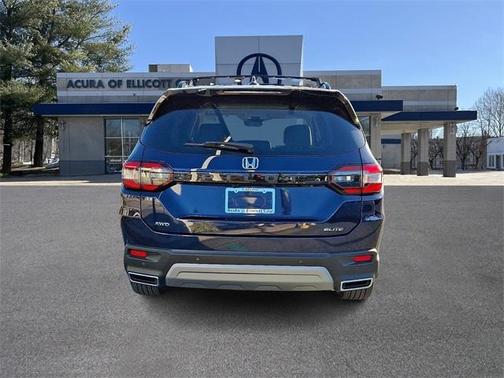 2023 Honda Pilot Elite