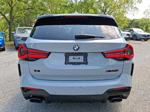Brooklyn Gray Metallic 2022 BMW X3 M40i