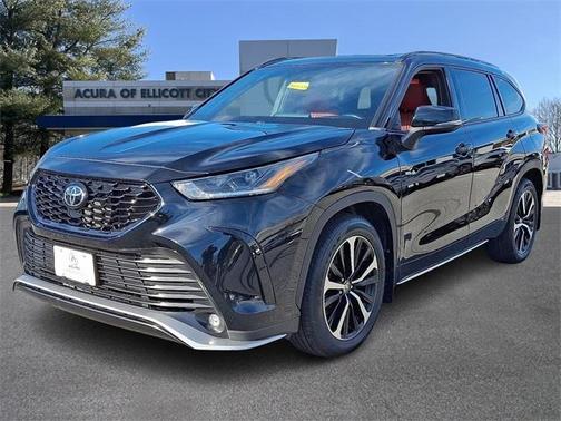 2022 Toyota Highlander XSE