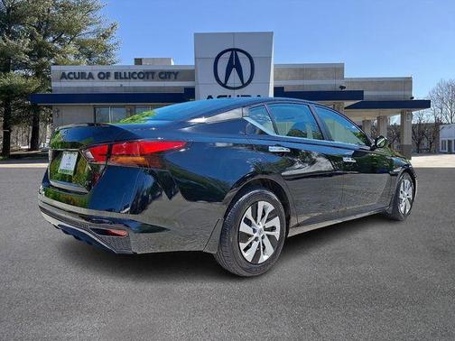 Black 2024 Nissan Altima 2.5 S