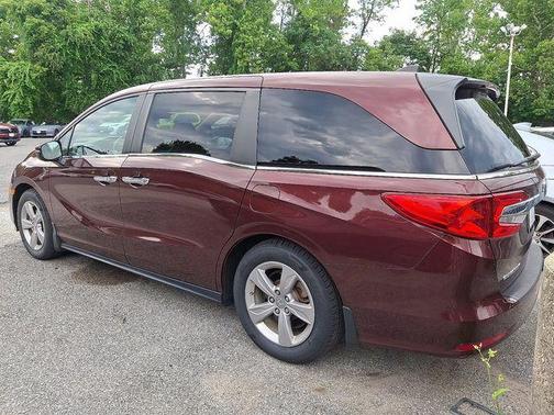 Deep Scarlet Pearl 2020 Honda Odyssey EX-L