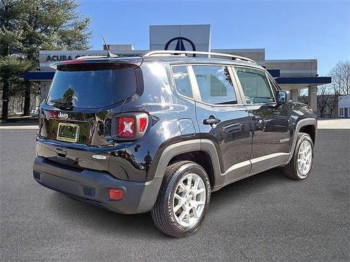 Black Clearcoat 2022 Jeep Renegade Latitude