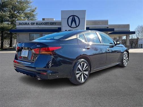 2022 Nissan Altima 2.5 SV