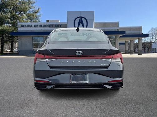 2021 Hyundai ELANTRA Limited