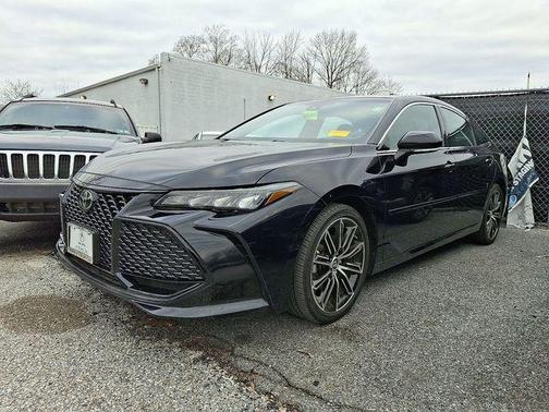 2019 Toyota Avalon 