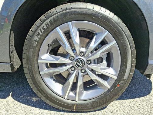 Platinum White Pearl 2026 Acura ADX Base