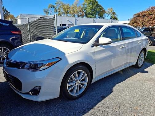 2013 Toyota Avalon XLE